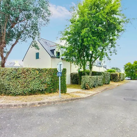 Maison *